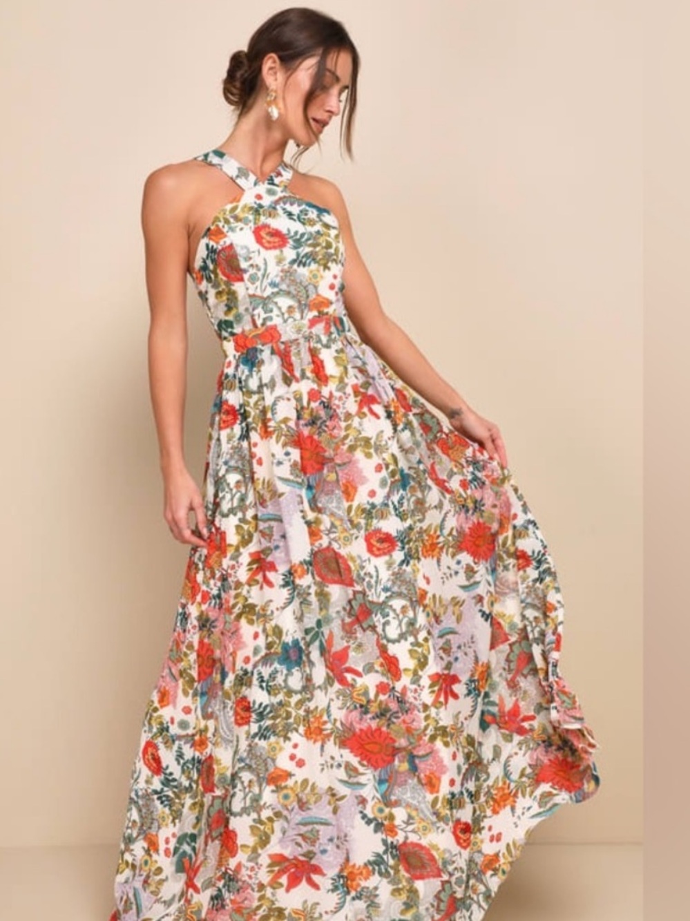 Lulu’s Lilja Cream Floral Print Maxi Dress